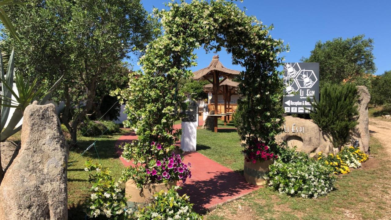 Li Espi Country Resort Porto Pollo Bagian luar foto
