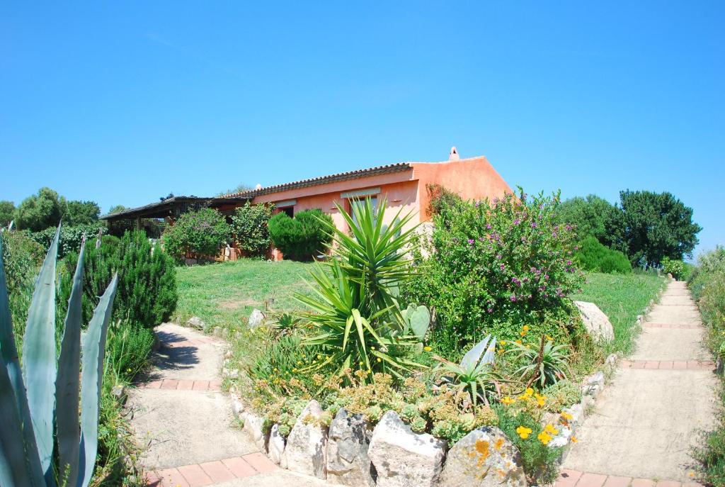 Li Espi Country Resort Porto Pollo Bagian luar foto